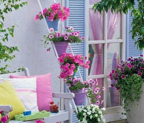 Cách trang trí ban công đẹp cho cuối tuần thư giãn