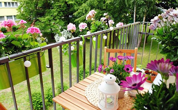 Mách bạn 8 mẹo hay thiết kế ban công đẹp